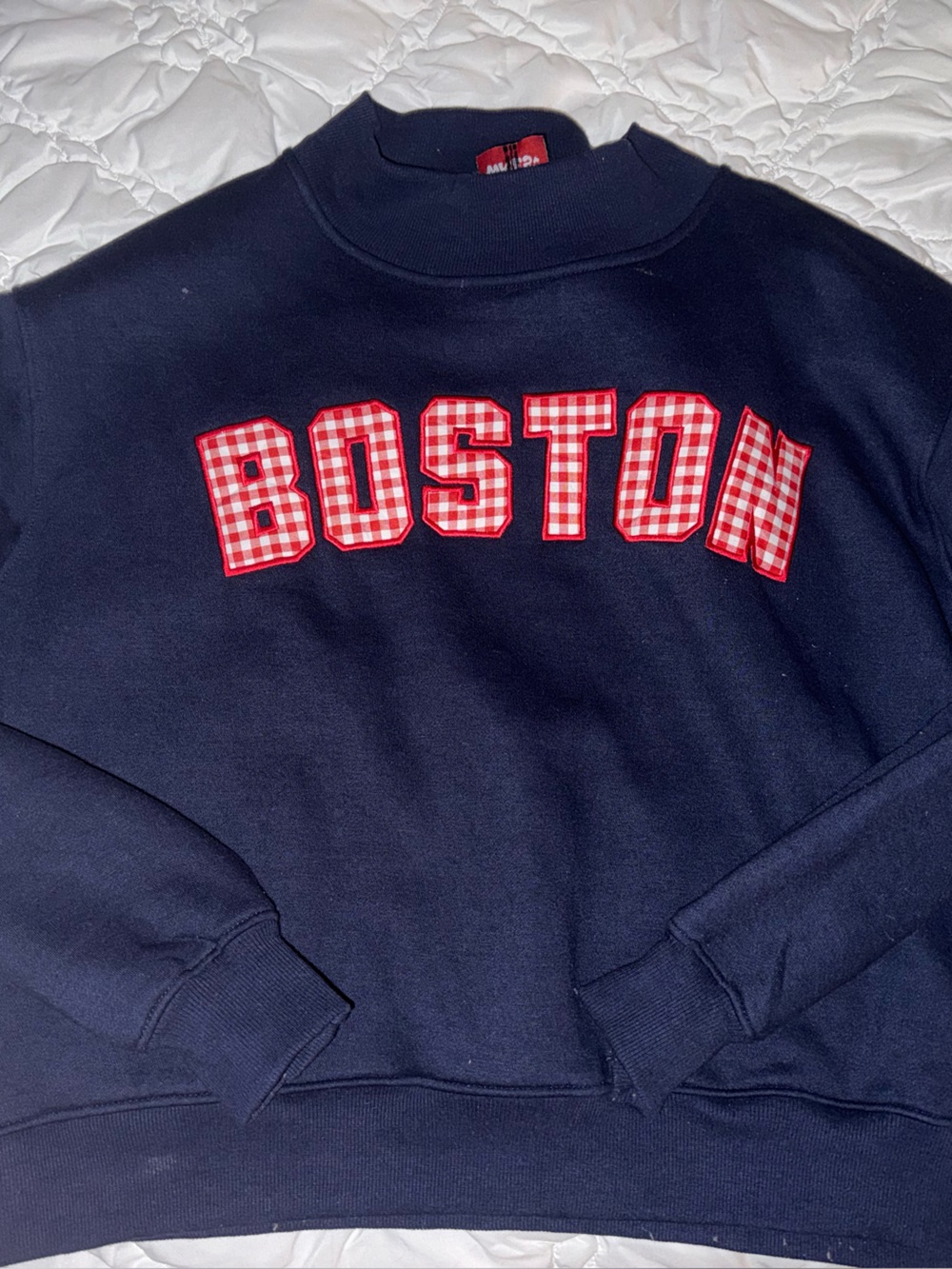 vanilla waves boston mockneck